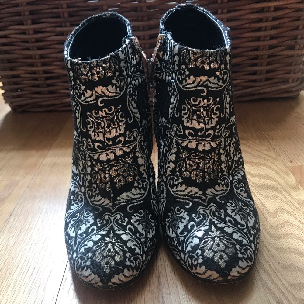 Sam Edelman heel bootie